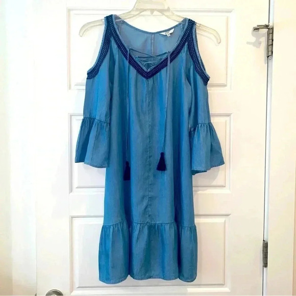 Crown & Ivy Chambray Peasant Dress XS ❤️ - Picture 9 of 14